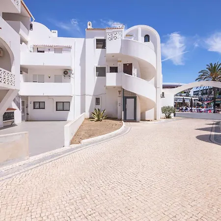 شقة Beti Oura Village